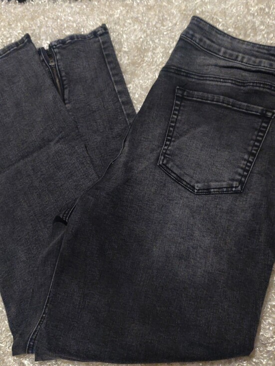 New York & Company Denim - Women's NY&C HW Relaxed JeanHigh-Rise Black Wash Jeans